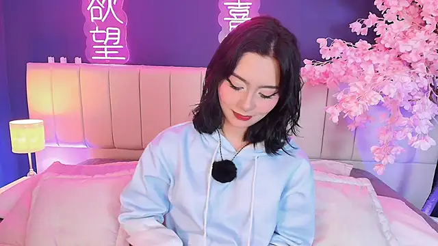 Shizuko  online show from 02-20-26, 08:33