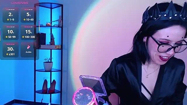 girldom online show from 10-03-25, 04:19