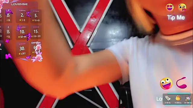 Britany montiel online show from 10-31-25, 07:10