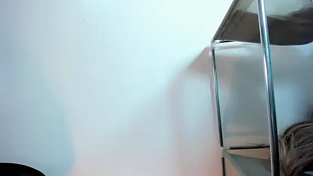 Britany montiel online show from 04-15-26, 07:07