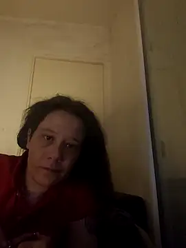 zeousseelphie online show from 04-28-26, 02:27