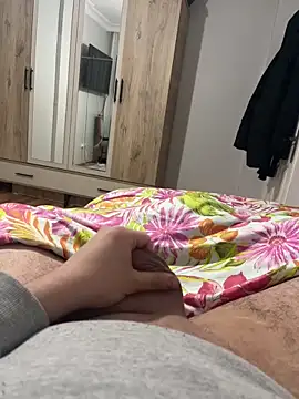 Erenn9972 online show from 03-23-26, 07:58