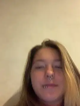 VesnaCrystal online show from 09-28-25, 02:13