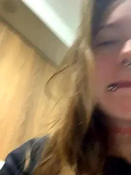 VesnaCrystal online show from 10-15-25, 09:39