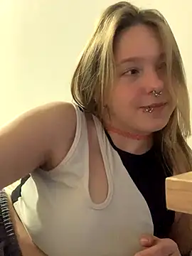 VesnaCrystal online show from 10-01-25, 08:41