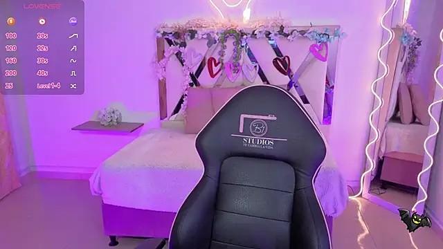 ZURY TAY online show from 10-29-25, 11:42