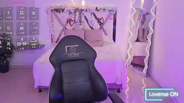 ZURY TAY online show from 02-07-26, 11:51