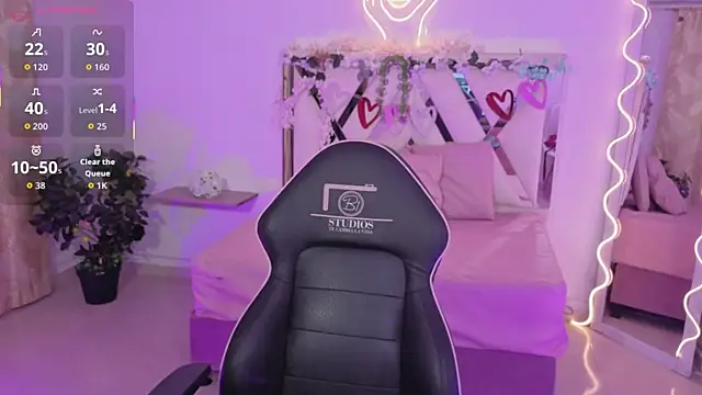 ZURY TAY online show from 11-09-25, 12:09