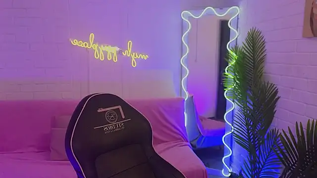 artemiss tay online show from 09-10-25, 07:13