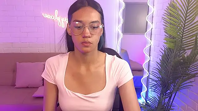 artemiss tay online show from 09-24-25, 07:20