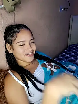 Snapshot of ValentinaMartel chatting on 10-24-25, 05:17 ValentinaMartel online show from 10-24-25, 05:17