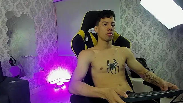 Twink sensationx online show from 02-18-26, 01:18