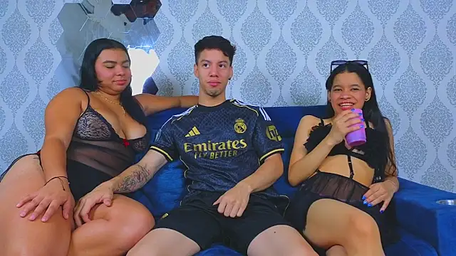 Twink sensationx online show from 10-06-25, 01:23