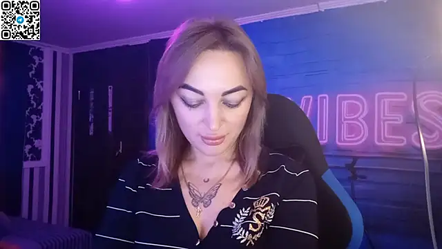 Blonde Temptation online show from 10-19-25, 12:41