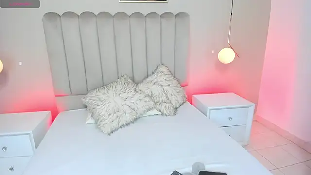 Dani rosse  online show from 11-02-25, 02:33