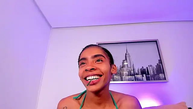 sarah ashbourne online show from 11-15-25, 02:48