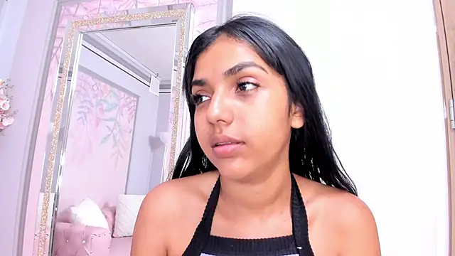 Jessgarcia  online show from 10-06-25, 10:05
