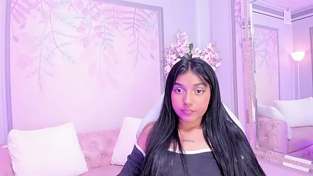 Jessgarcia  online show from 10-18-25, 05:42