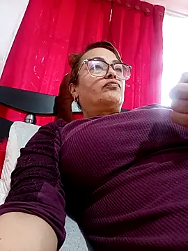 Lady 16 online show from 02-06-26, 10:17