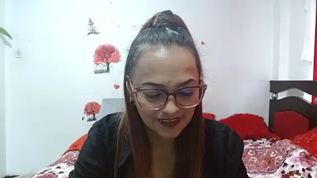 Lady 16 online show from 09-30-25, 03:18