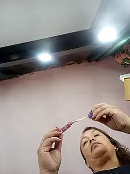 Lady 16 online show from 12-21-25, 07:26