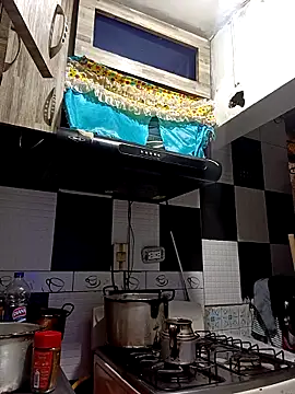 Lady 16 online show from 12-20-25, 04:54