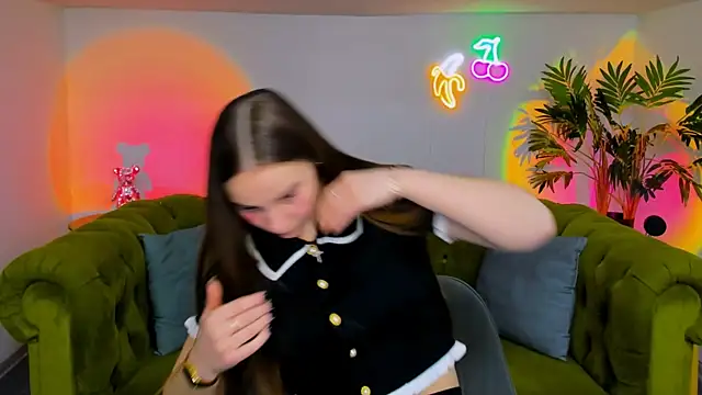 rad rebel  online show from 11-18-25, 01:25