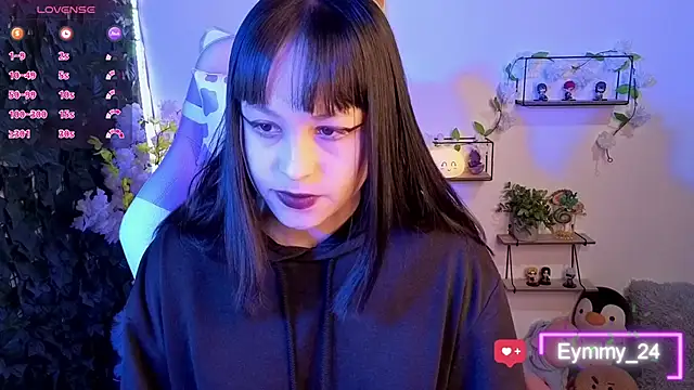 Snapshot of Eymmy_24 chatting on 02-26-26, 02:55 Eymmy 24 online show from 02-26-26, 02:55