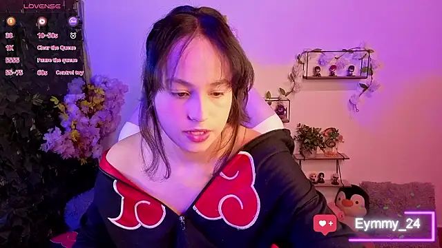 Snapshot of Eymmy_24 chatting on 02-13-26, 02:33 Eymmy 24 online show from 02-13-26, 02:33