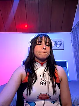 Eymmy 24 online show from 10-30-25, 02:54