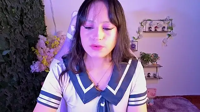 Eymmy 24 online show from 05-04-26, 01:42