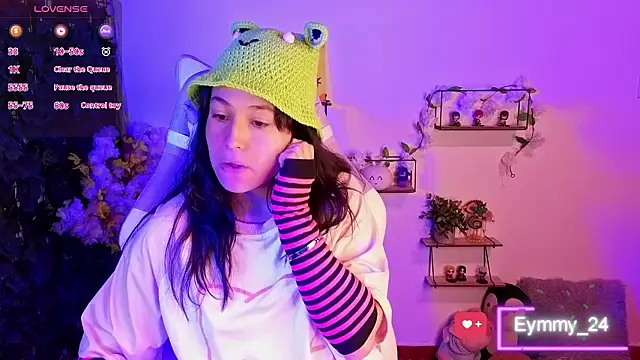 Snapshot of Eymmy_24 chatting on 02-11-26, 02:22 Eymmy 24 online show from 02-11-26, 02:22