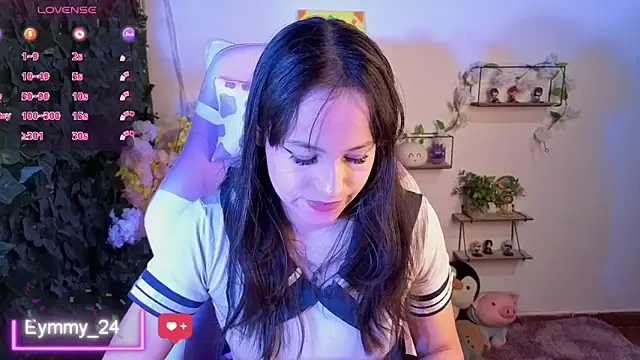 Eymmy 24 online show from 05-13-26, 01:45