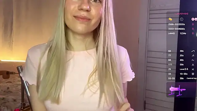 MaryjaneSpider online show from 11-25-25, 03:56