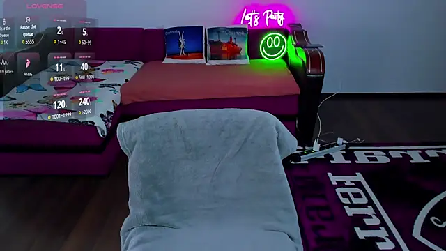 MiaKiittyy online show from 12-01-25, 01:28