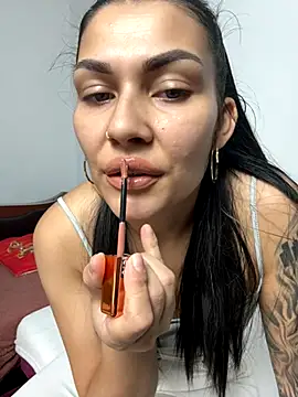 MiaKiittyy online show from 10-05-25, 04:20