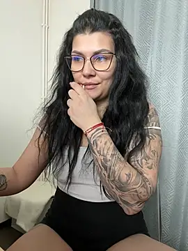 MiaKiittyy online show from 03-07-26, 10:37