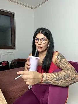 MiaKiittyy online show from 10-09-25, 04:40