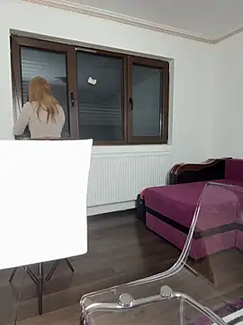 MiaKiittyy online show from 11-11-25, 01:11