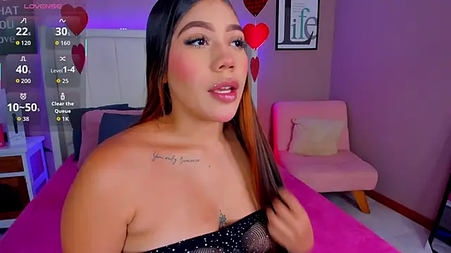 sarahyessica online show from 04-23-26, 05:14
