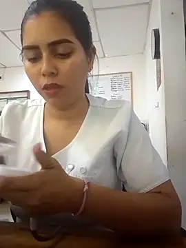 yesi-nursehot online show from 09-14-25, 07:58