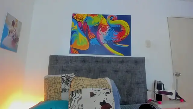 neferet opal online show from 10-12-25, 11:17