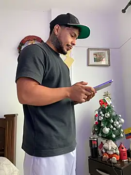 DeimonOficial online show from 12-20-25, 03:37