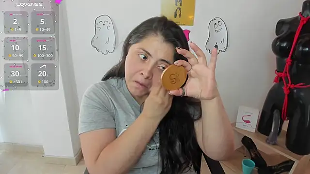 TifanyAmazinng online show from 10-13-25, 02:29