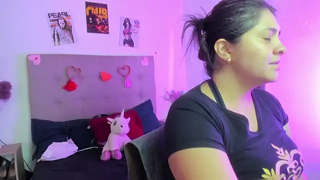 TifanyAmazinng online show from 02-13-26, 12:27