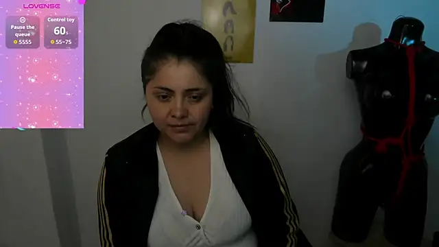 TifanyAmazinng online show from 09-25-25, 12:11