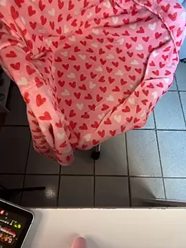 damadanoit3ee online show from 10-22-25, 03:11