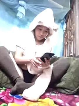 PhamPm70 online show from 12-18-25, 01:00