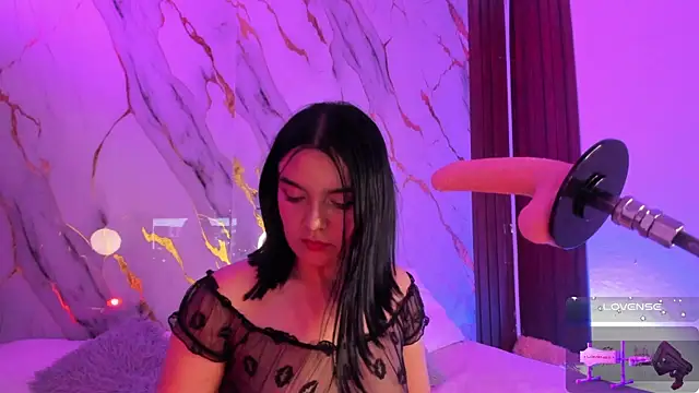 alicecute77 online show from 12-19-25, 02:26