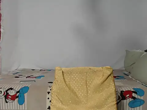 HelenaM online show from 10-07-25, 01:50